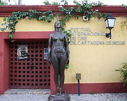 Statue India Catalina FICCI.JPG
