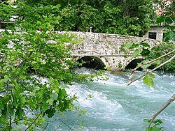 Stolac, Inat Cuprija (most vzdoru) z 18. stol.jpg
