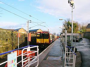 Paisley Canal railway station - Feb 2013.JPG
