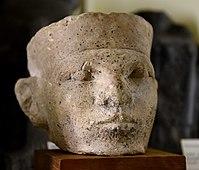 Limestone head of a king. Thought by Petrie to be Narmer. Bought by Petrie in Cairo, Egypt. 1st Dynasty. The Petrie Museum of Egyptian Archaeology, London.jpg