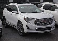 2018 GMC Terrain Denali, front right.jpg