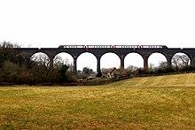 Winterbourne Viaduct - panoramio.jpg