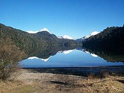 Lago Espejo Chico 2.jpg