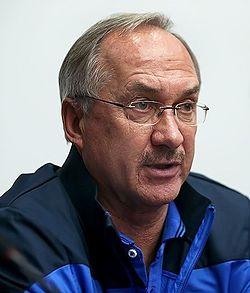 Uli Stielike in press conference before Iran match 1.jpg