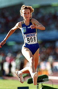 Inessa Kravets IAAF Championships 1995.jpg