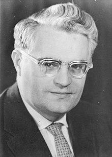 Bundesarchiv Bild 183-83285-0008, Gerald Götting.jpg