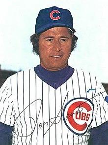 Ron Santo 1973.jpg