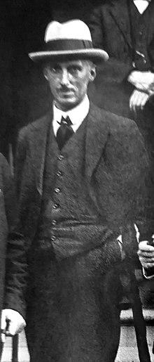Tommy Lewis.jpg