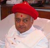 Sanatana Dharma Dhurandar 1008 Acharya Shree Tejendraprasadji Maharaj of Ahmedabad.jpg