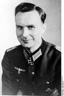 Bundesarchiv Bild 146-1994-022-32A, Axel Freiherr von dem Bussche-Streithorst.jpg