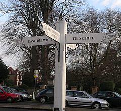 Finger Signpost dulwich.jpg