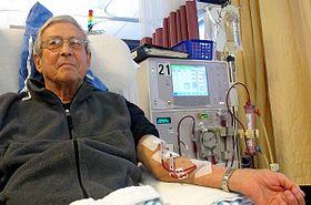 Patient receiving dialysis 03.jpg