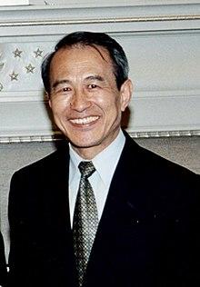 Chen Dingnan (cropped).jpg