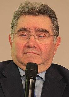 Claude Allègre, 2009 (cropped).jpg
