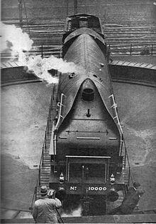Engine 10000 on turntable (Wonder Book of Engineering Wonders, 1931).jpg