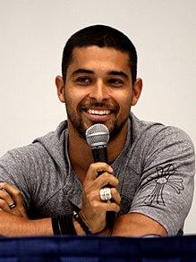 Wilmer Valderrama (7492358912).jpg