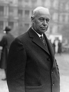 Frank Foss, 11-22-23 LCCN2016848285 (cropped).jpg