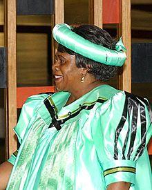 Inonge Mbikusita-Lewanika detail, ABr 60047.jpg