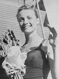 Barbara Gilders 1959.jpg