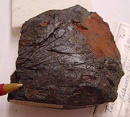 Tantalite.jpg