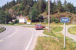 View of the village of Hell in Lånke
