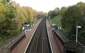 Gilshochill railway station, Maryhill line, Glasgow, Scotland.jpg