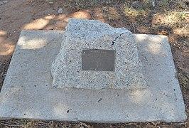 Manangatang Lone Pine Plaque.JPG