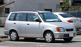 1996 Daihatsu Pyzar 01.jpg