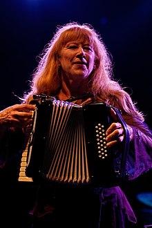 Photo - Festival de Cornouaille 2012 - Loreena McKennitt en concert le 26 juillet - 018.jpg