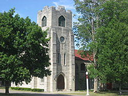 St. James Memorial Chapel at Howe.jpg