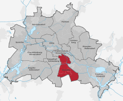 Berlin Bezirk Neukölln (labeled).svg