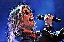 Robin Beck performing live in 2018