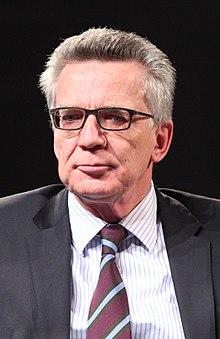 2017-05-10 Thomas de Maizière (re-publica 17) by Sandro Halank.jpg