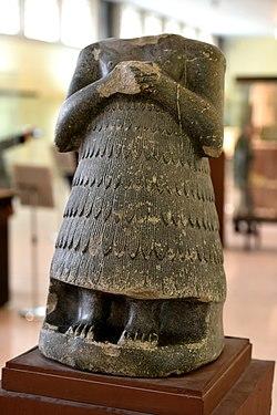 Statue of Entemena, Iraq Museum.jpg