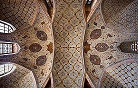 Ceiling of Ālī Qāpū.jpg