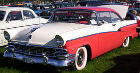 1956 Ford Customline BFA553.jpg