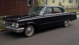 1962 Mercury Comet 4-door sedan (black, front left).jpg