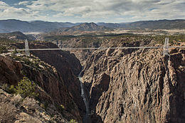 Royal Gorge Bridge (looking west).jpg