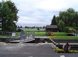 BoveneyLock02.JPG