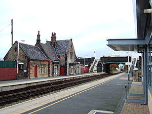 Burscough Bridge railway station 1.JPG