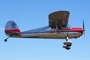 Allianz Cessna 140 Vabre.jpg