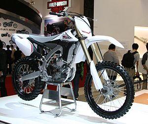 Yamaha YZ450F.jpg