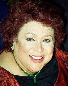 Liz Torres 2003.jpg