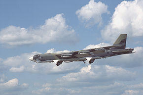 B-52G (7701444978).jpg