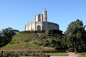 Chateau-de-Gisors.jpg