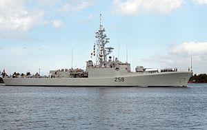 HMCS Kootenay (DDE 258) at Pearl Harbor 1986.JPEG
