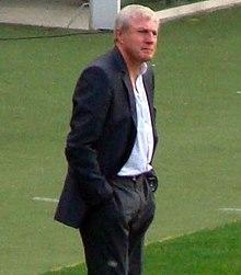 Luis Fernandez.jpg