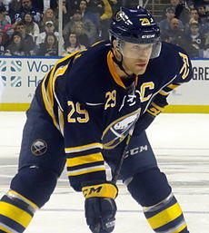Jason Pominville 2013-02-17.JPG