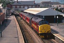 Caerphilly Station - geograph.org.uk - 3333042.jpg
