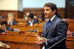 El legislador Renzo Reggiardo Barreto (6685137857).jpg